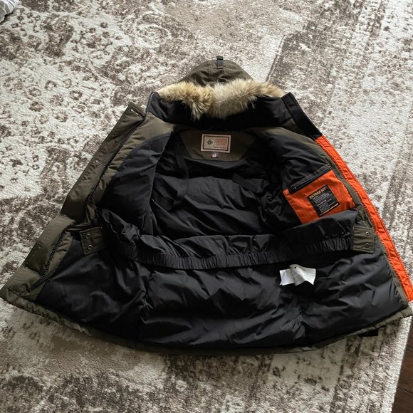 Outdoor Survival Canada KASA Women's Down Jacket Large Made in Canada Olive OSC - Picture 5 of 11